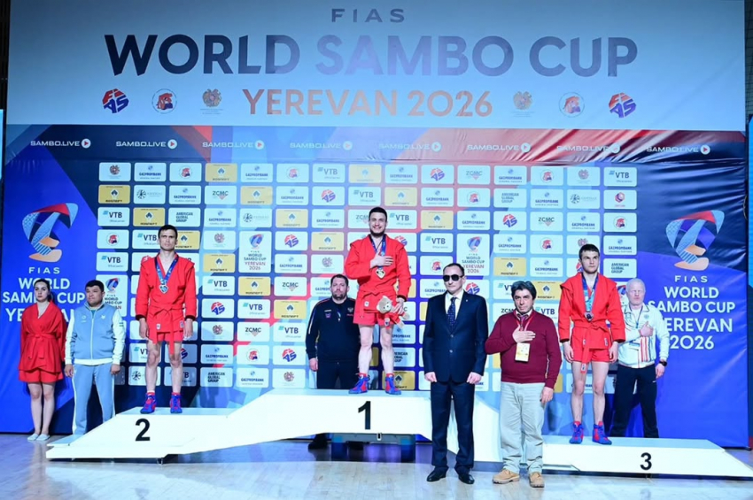 Голосовое дочери помогло ростовскому самбисту стать чемпионом мира