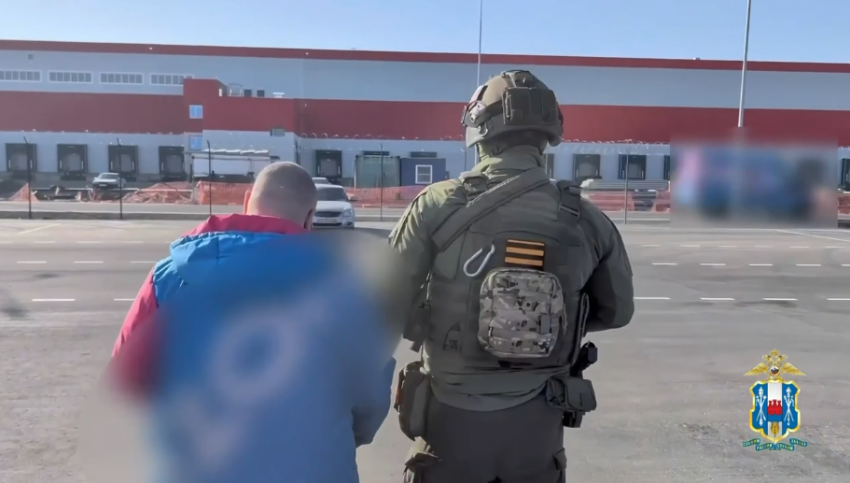 В Ростовской области сотрудники «Озона» вымогали деньги с предпринимателей за доставку грузов вне очереди