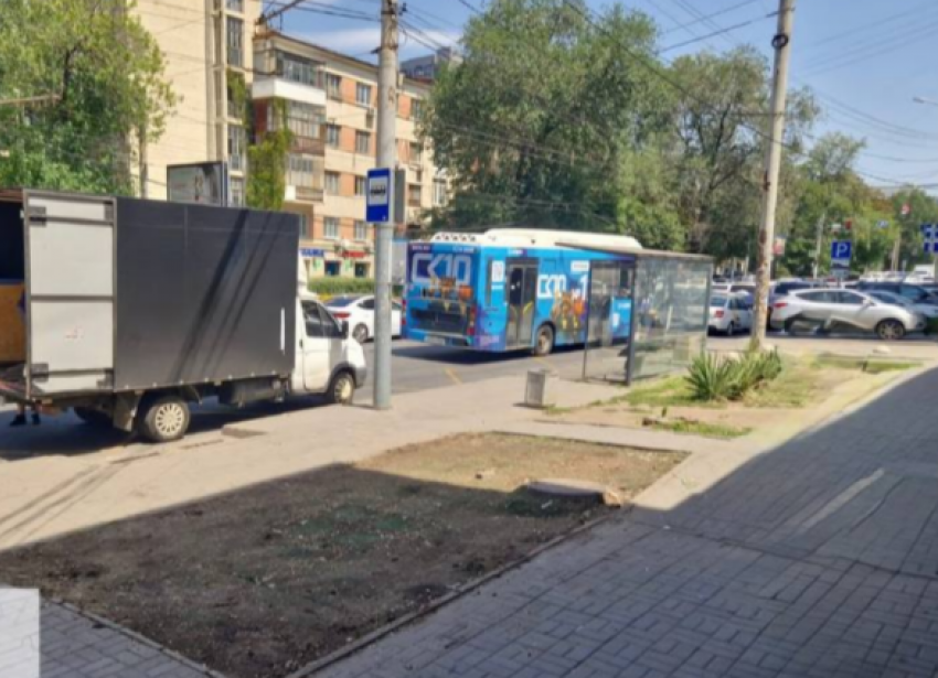 В Ростове продолжаются проверки веранд и демонтаж конструкций, установленных с нарушениями