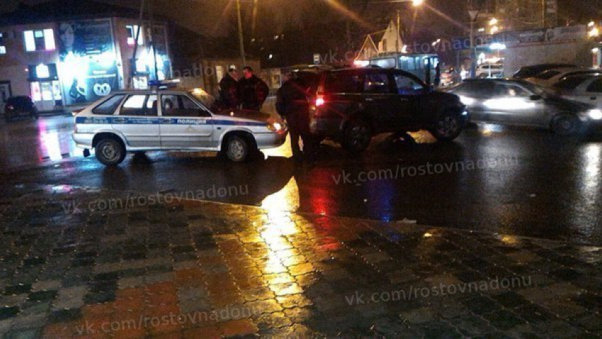 В Ростове водитель джипа въехал в машину ДПС