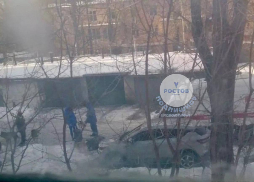 Лед ни при чем: в Ростове пенсионер умер на улице из-за тромба