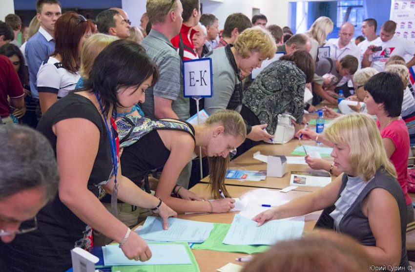 Директора ростовских школ и садиков просят родителей прийти на «Народное голосование"