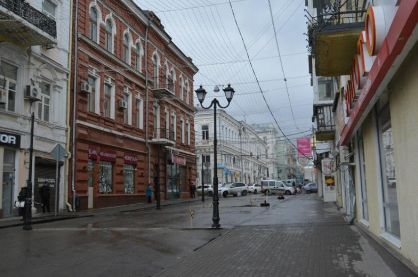 Новые светильники «под старину» появятся на Соборном до 1 мая