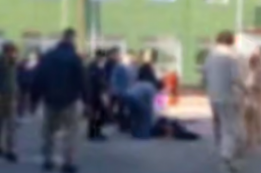 Массовая драка между школьниками произошла во время турнира в Ростовской области