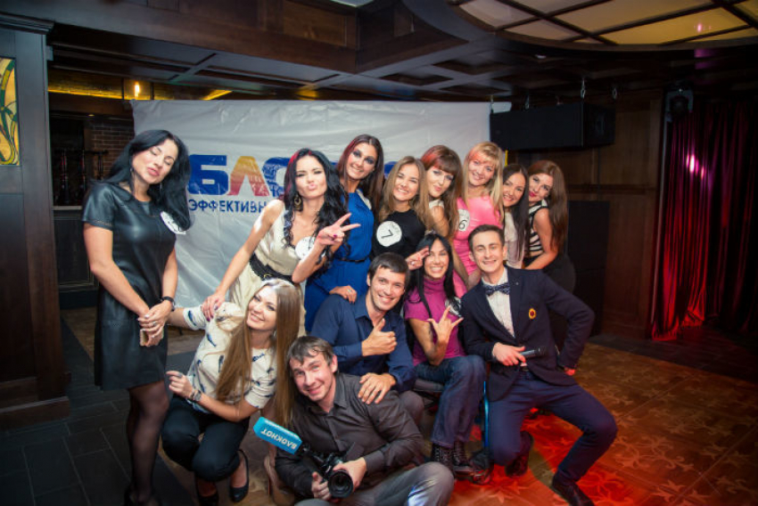 Ростовские красавицы «зажгли» на вечеринке «Блокнота Ростова»