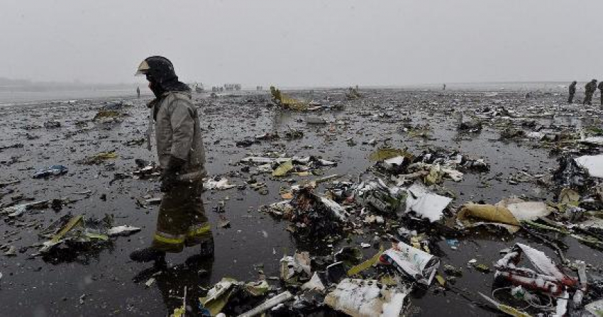 Американские эксперты исследуют  фрагменты разбившегося в Ростове Boeing 737-800