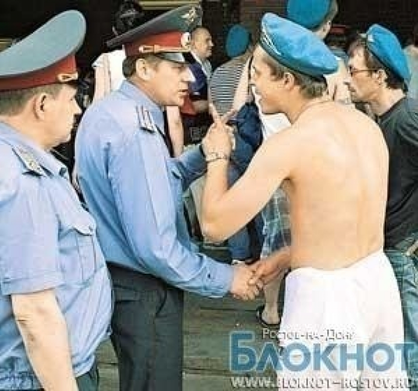 47 десантников задержаны в Ростове-на-Дону
