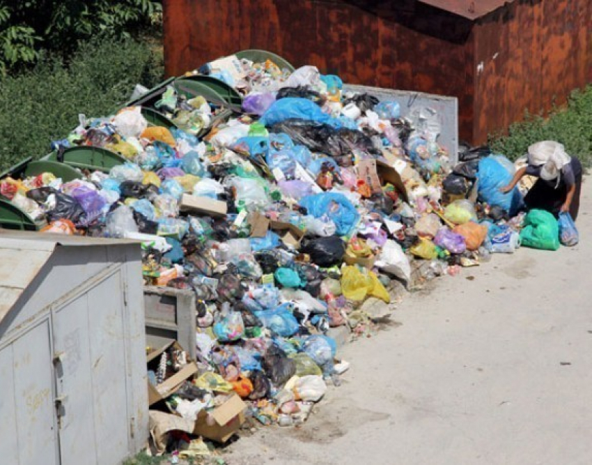 В Ростове  жителей  частного сектора обяжут установить возле дворов контейнеры для мусора