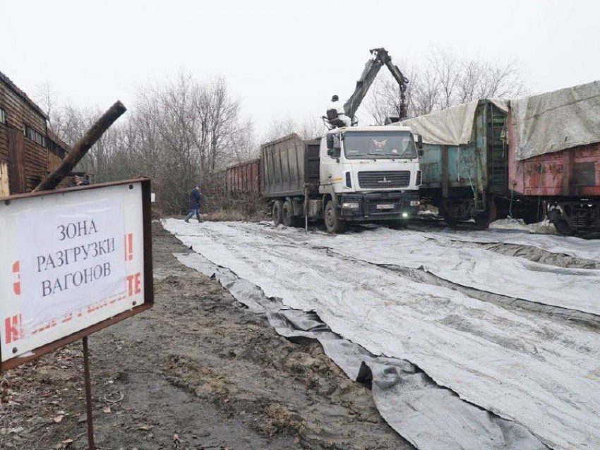 Контракт на утилизацию в Ростовской области замазученного песка все еще не расторгнут