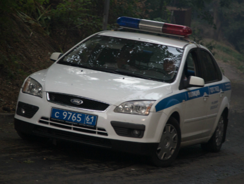 Отчаянный водитель сбил пенсионерку на проезжей части в Ростове