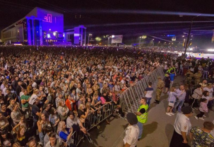 В Ростове отменили массовые мероприятия в честь Дня города и гала-концерт на Театральной площади
