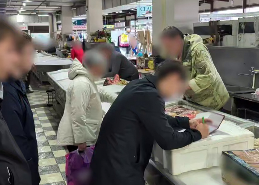 В Ростове изъяли крупную партию нелегальной рыбы и икры 