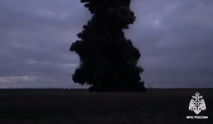 В Волгограде донские саперы МЧС уничтожили авиабомбу времен Сталинградской битвы