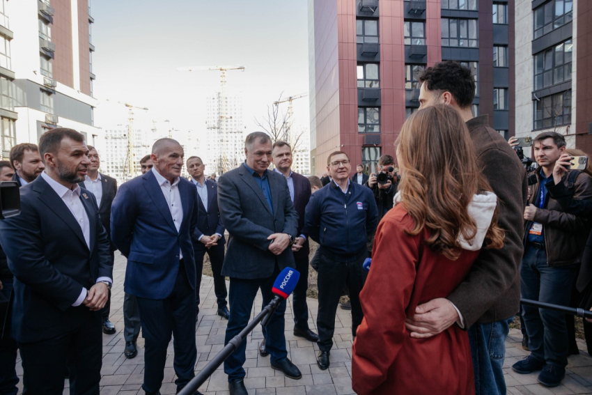 Владимир Якушев и Марат Хуснуллин посетили территорию будущего городского района «Новый Ростов»