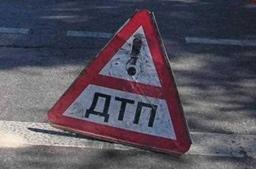 Под Волгодонском девушка погибла из-за того, что перевернулся автомобиль 