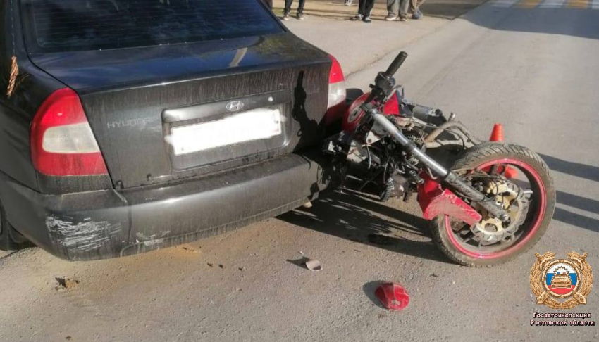 Двое подростков на мотоцикле пострадали в ДТП в Ростовской области 