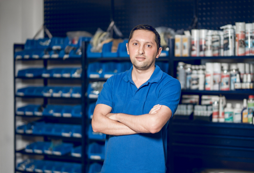 В Ростове компания ищет ответственного и пунктуального менеджера по продажам автозапчастей