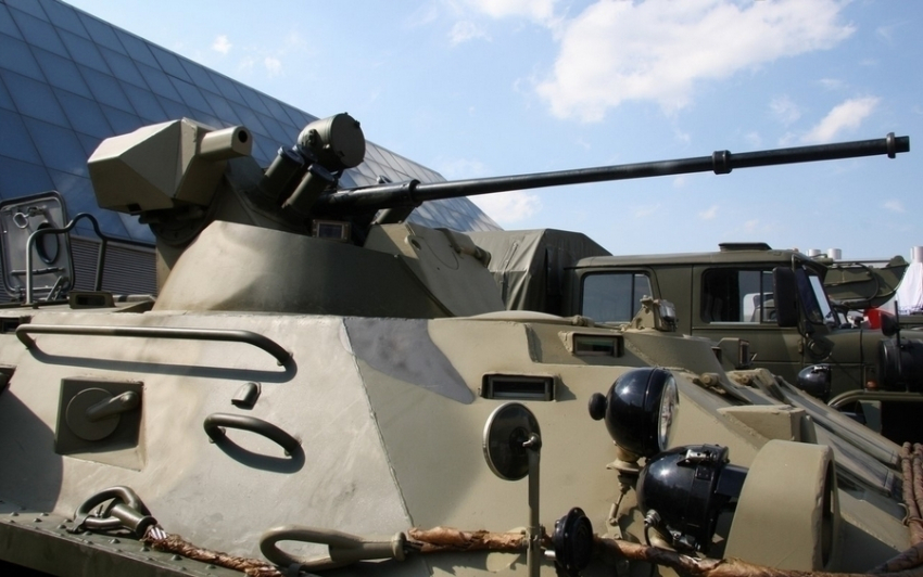 Выставка военной техники пройдет в ростовском парке