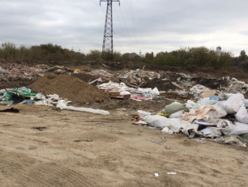 Свалку бытовых отходов расчистили и закрыли в Советском районе Ростова