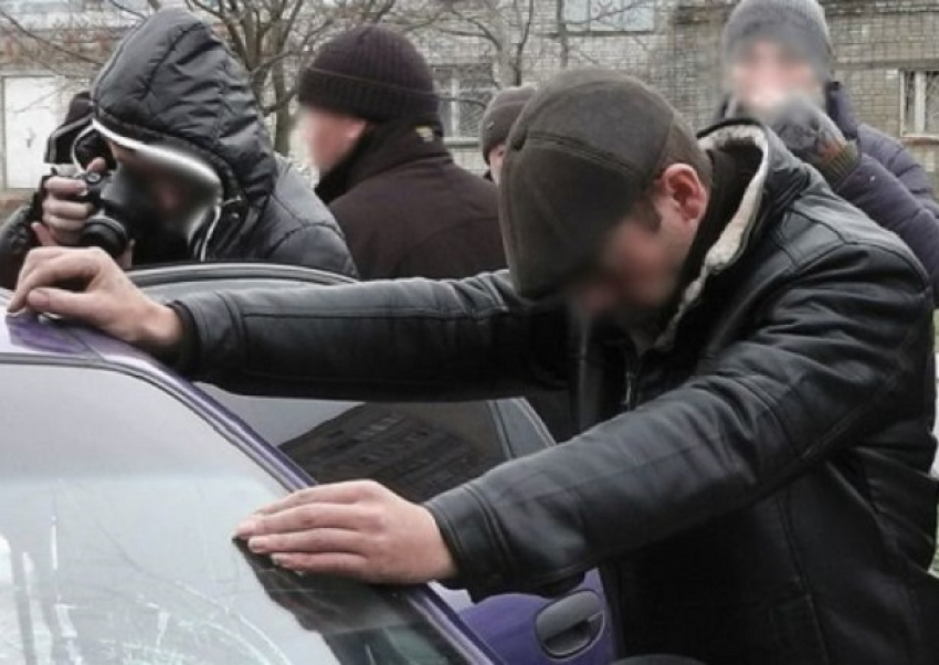 Пара рецидивистов торговала героином на улицах Ростова