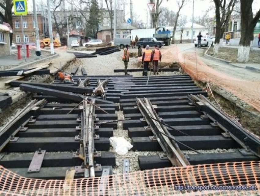  В задержке ремонта трамвайных путей администрация Новочеркасска винит погоду