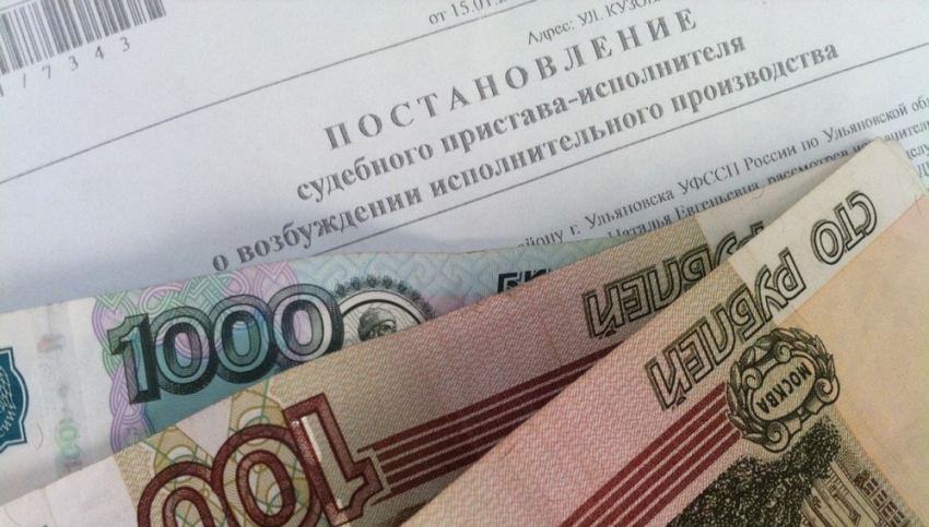 Водитель замгубернатора заплатит пять тысяч рублей за езду по «встречке»