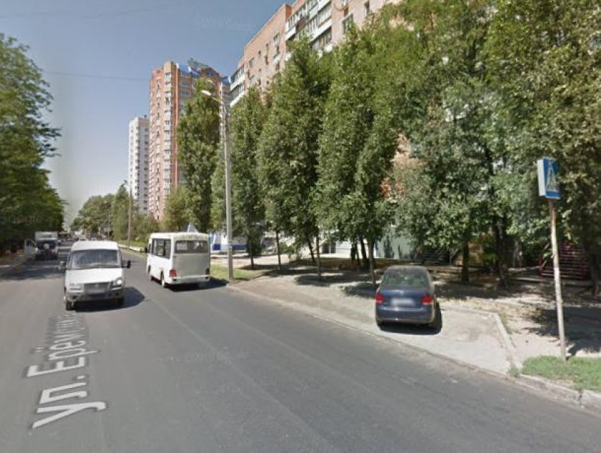 Ростовчанка ищет свидетелей аварии, в которой сбили ее маму