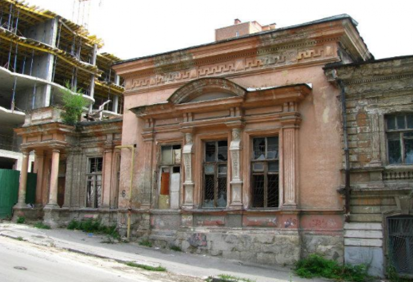 Власти Ростова планируют реконструировать Дом Врангеля 