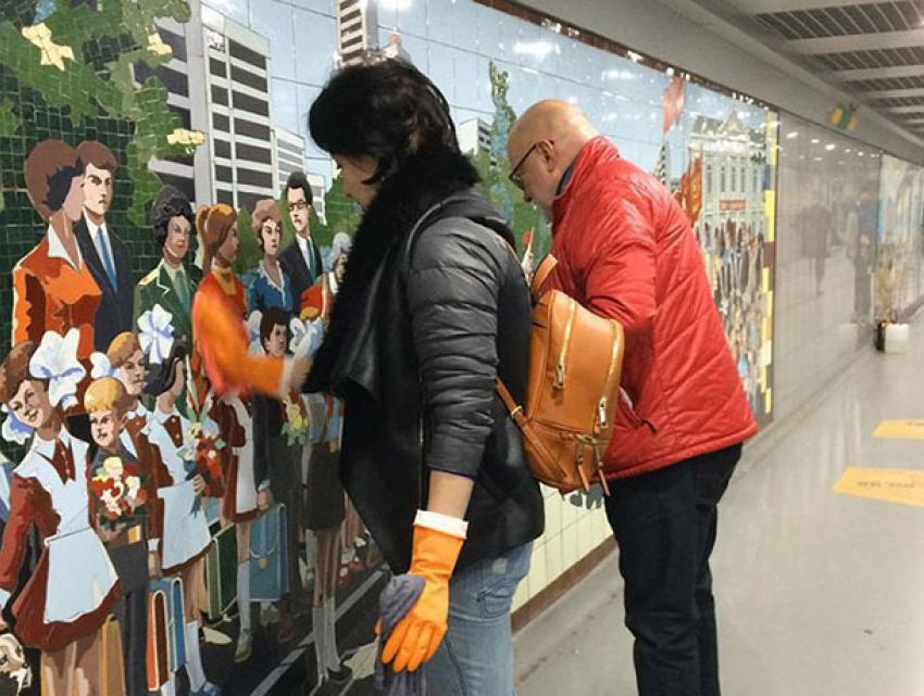 Стараниями ростовчан мозаики в подземных переходах приведены в порядок 