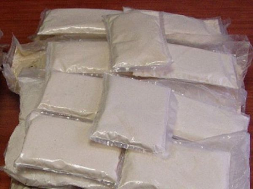 В Ростовской области у домохозяйки в газовой плите нашли крупную партию героина