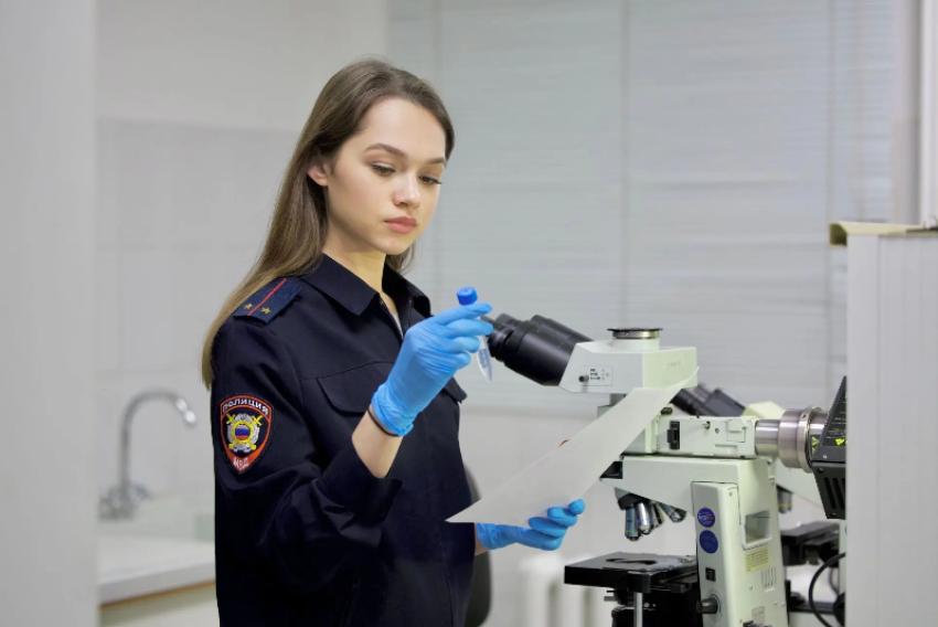 Собрал коноплю и хранил на летней кухне: жителя Ростовской области задержали с наркотиками