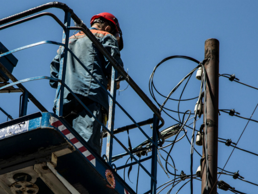 Новая волна отключений электроэнергии накроет Ростов на этой неделе