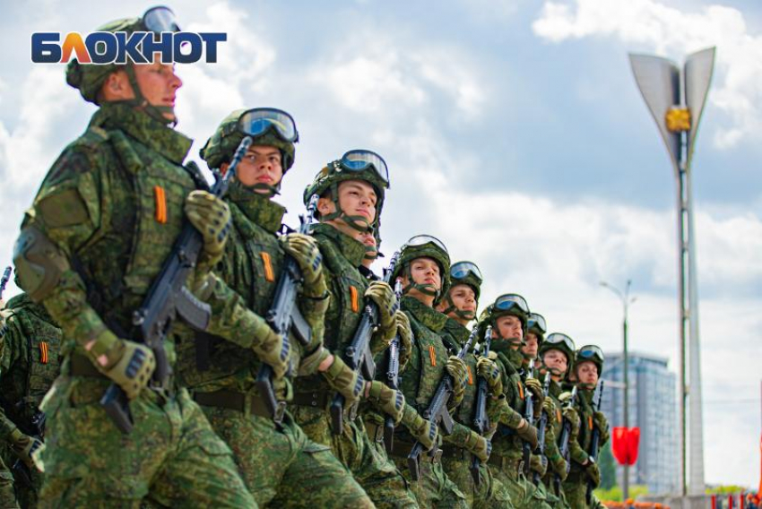 25 донских призывников отправились служить в Президентский полк Московского Кремля