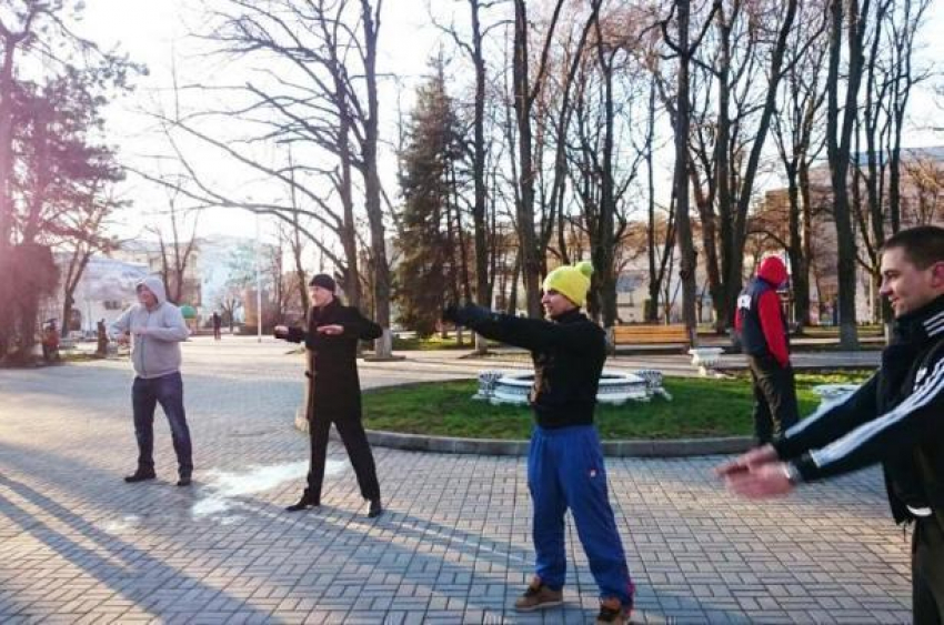 Ежедневно в парках Ростова будет проходить массовая зарядка