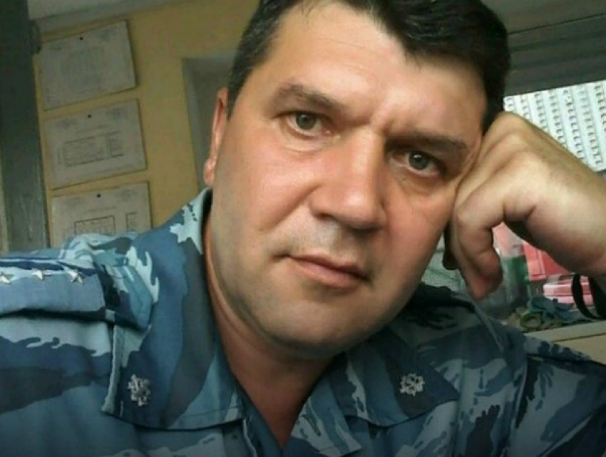 Мужчина в камуфляжной форме бесследно пропал во время отдыха на Зеленом острове Ростова