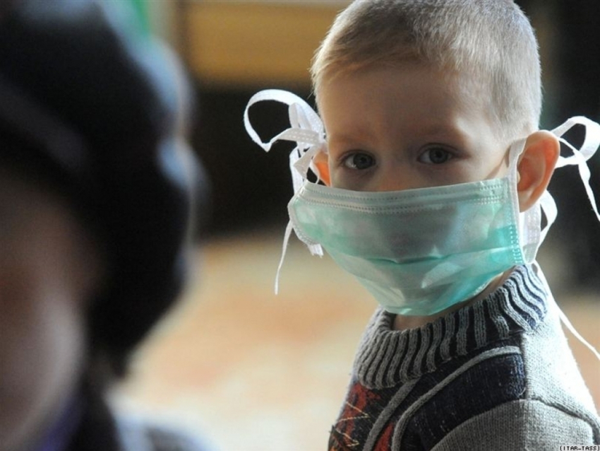 В Ростовской области из-за гриппа массово закрывают детские сады и школы