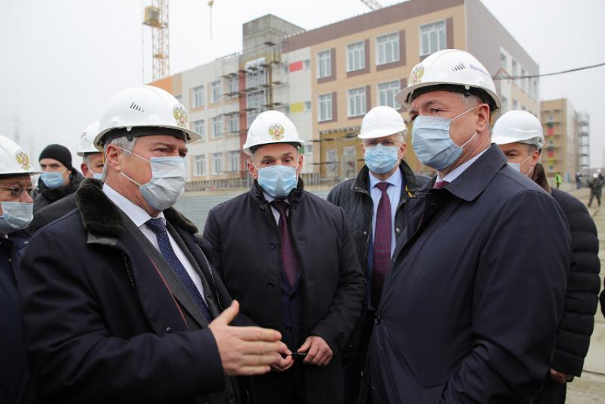 Куратор ЮФО Марат Хуснуллин сказал, что в Ростове не планируется строить метро