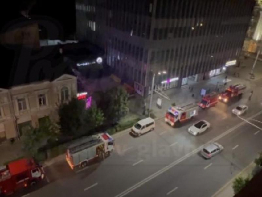 В Ростове произошел пожар в ресторане «Штефан Бургер» на Большой Садовой