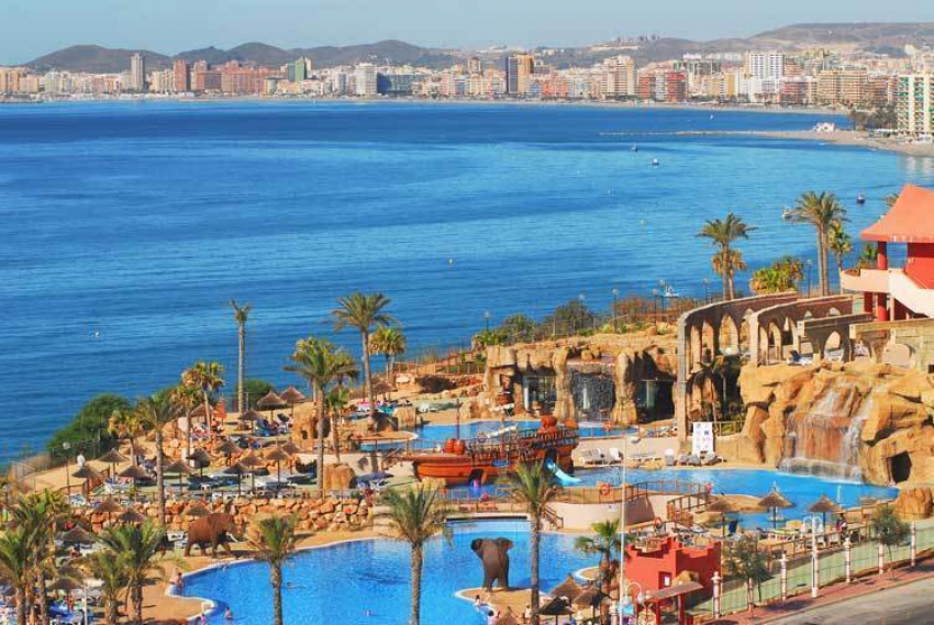 Отдыхаем с Юниверсал Холидейз: почему это выгодно?