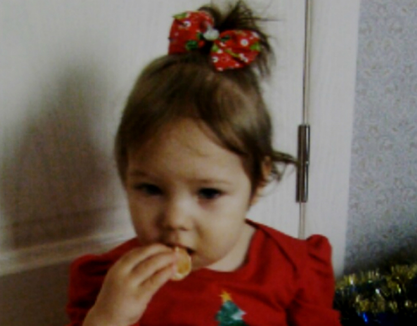 Рождественская елочка Милана в конкурсе «Звездочки Нового года-2017»