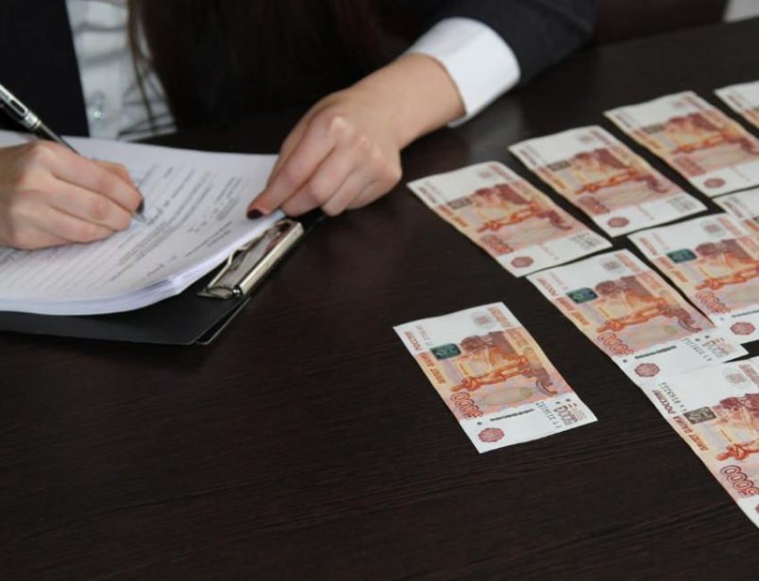 Ростовчанин обманул директора компании на 3 млн рублей под видом поставщика 