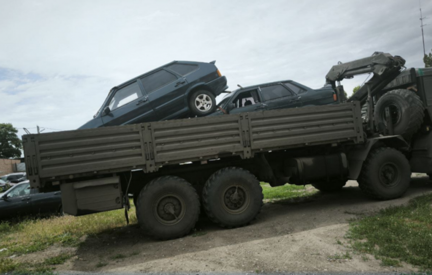 У пьяных водителей в Ростовской области в 2025 году конфисковали почти 300 автомобилей