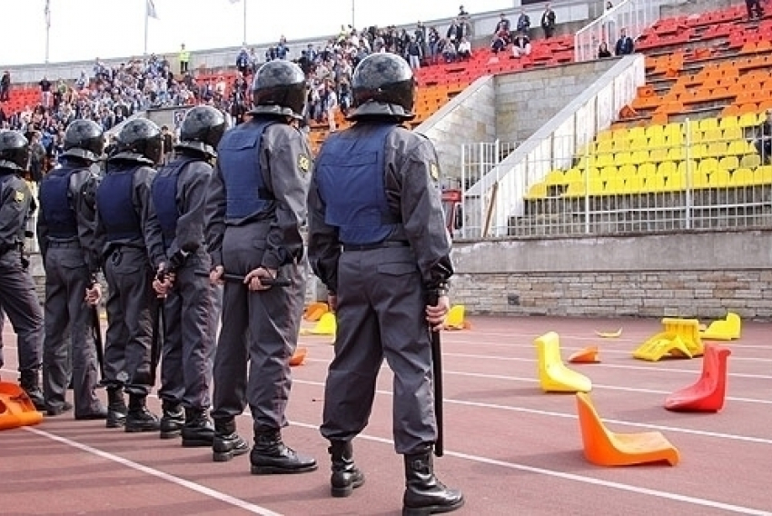  800 полицейских будут следить за порядком на матче «Ростов» / «Спартак»