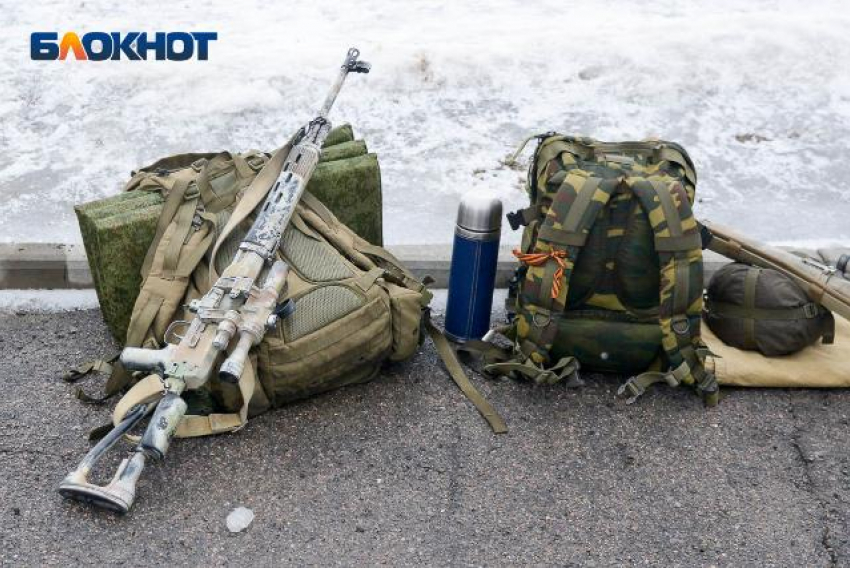 Ростовские таможенники не заметили в машине украинца автоматы, снайперские винтовки и гранаты