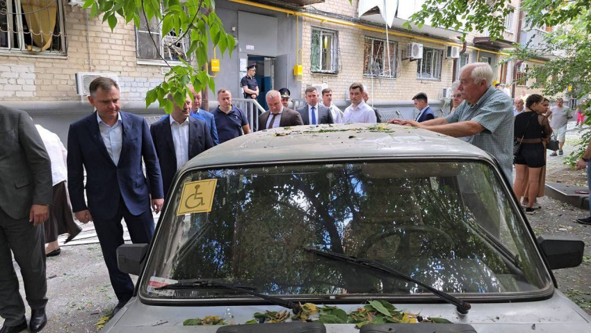 В Ростове из-за атаки БПЛА пострадали 20 зданий