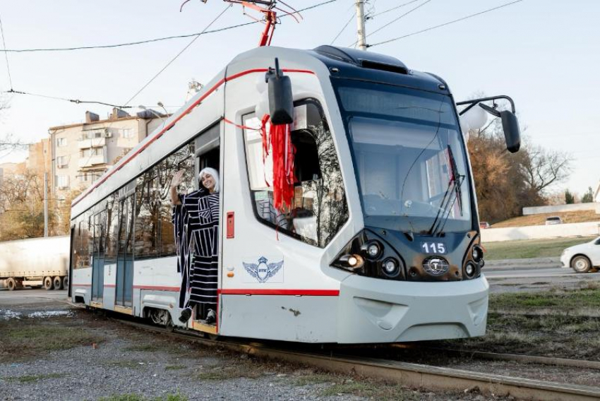 Ростовчан приглашают прокатиться на волшебном семейном трамвае