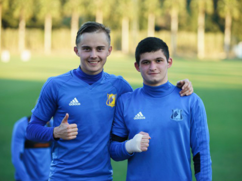 Двух футболистов «Ростова» вызвали в молодежную сборную России