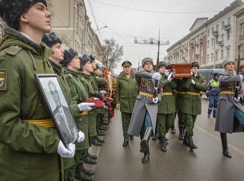 Ростов простился с ветераном, по инициативе которого получил звание города воинской славы
