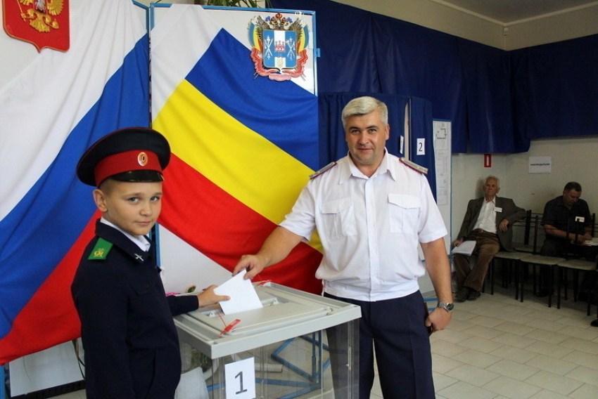 Порядка семи тысяч казаков охраняли избирательные участки в Ростовской области