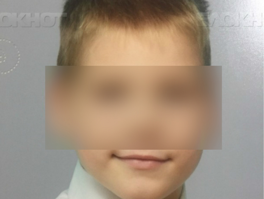 Пропавшего светловолосого мальчика обнаружили в нескольких километрах от дома в Ростове